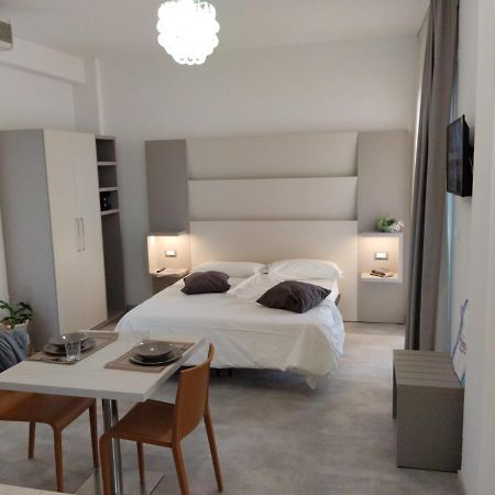Hotel Abel & Residence 切塞纳蒂科 外观 照片