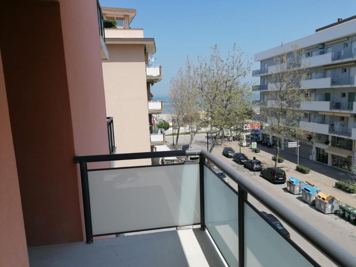 Hotel Abel & Residence 切塞纳蒂科 外观 照片